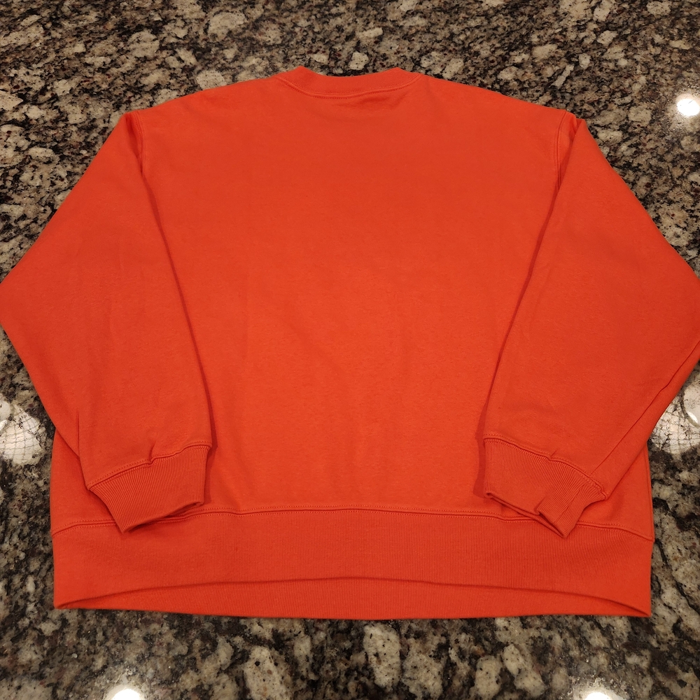 NWOT GAP Women's Coral Crewneck Sweatshirt With Embroidered Classic Logo - Picture 3 of 6